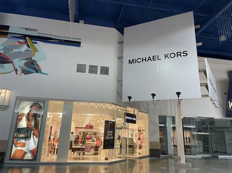 michael kors closing stores|michael kors primm nv.